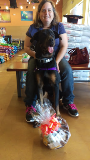 Pet Supply Store «Phydeaux», reviews and photos, 6464 Tryon Rd, Cary, NC 27518, USA
