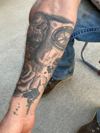 Tattoo Shop «Pork Chop», reviews and photos, 1356 James Jones Ave, Florence, SC 29505, USA