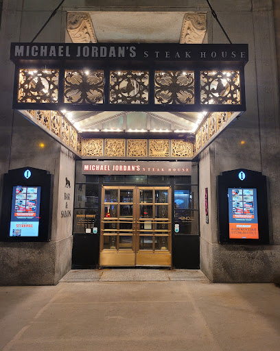 The Shops at North Bridge, 520 N Michigan Ave, Chicago, IL 60611, USA, 