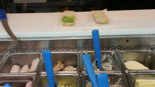 Gourmet Grocery Store «Dean & DeLuca», reviews and photos, 6903 Phillips Pl Ct, Charlotte, NC 28210, USA