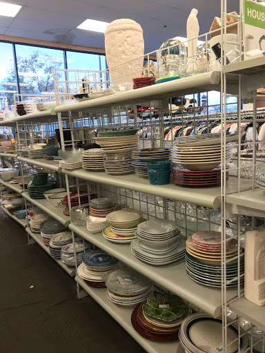 Thrift Store «Goodwill - Pomona», reviews and photos, 215 Philadelphia St, Pomona, CA 91766, USA