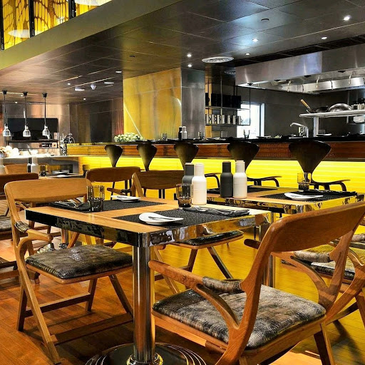 Shopping Mall «Miracle Mile and Downtown Coral Gables», reviews and photos, 220 Miracle Mile, Miami, FL 33134, USA