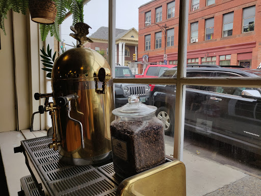 Coffee Store «White Mountain Gourmet Coffee», reviews and photos, 15 Pleasant St, Concord, NH 03301, USA