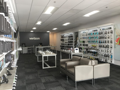 Cell Phone Store «GoWireless Verizon Authorized Retailer», reviews and photos, 3360 S Bristol St, Santa Ana, CA 92704, USA