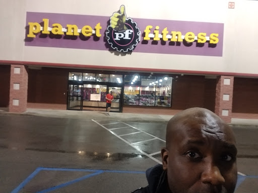 Gym «Planet Fitness», reviews and photos, 809 Beltline Rd SW Suite B, Decatur, AL 35601, USA