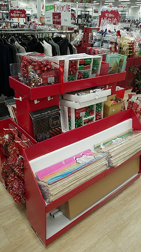 Clothing Store «Burlington Coat Factory», reviews and photos, 321 Speen St, Natick, MA 01760, USA