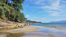 Praia ilha da Cocanha'in fotoğrafı düz bir kıyı şeridi ile birlikte