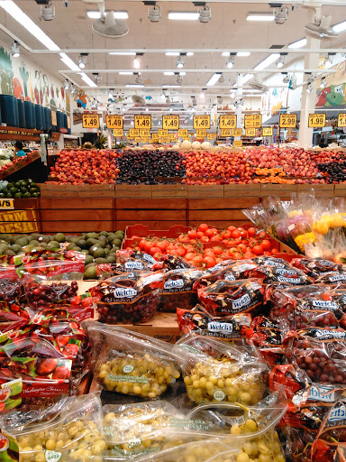 Supermarket «Western Beef Supermarket», reviews and photos, 2040 Forest Ave, Staten Island, NY 10303, USA