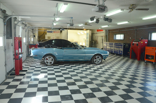 Auto Body Shop «Roush Collision and Retoration LLC», reviews and photos, 303 E Madison St, Winterset, IA 50273, USA