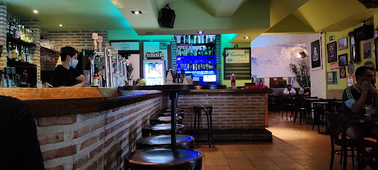 Bar Agualuna - C. San Joaquín, 6, 28943 Fuenlabrada, Madrid, Spain