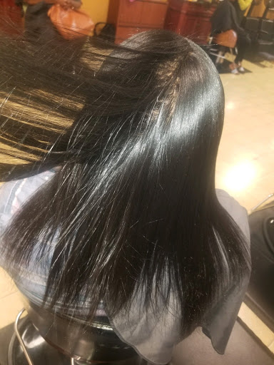 Beauty Salon «Essential Design Beauty Salon», reviews and photos, 102 S First Ave #2, Knightdale, NC 27545, USA