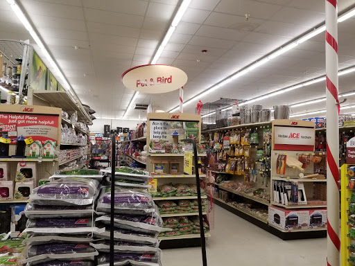 Hardware Store «Westlake Ace Hardware», reviews and photos, 2054 NW Topeka Blvd, Topeka, KS 66608, USA