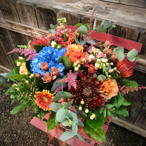Florist «Vanlierop Garden Market Ltd», reviews and photos, 1020 Ryan Ave, Sumner, WA 98390, USA