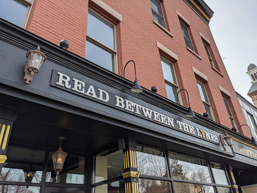 Book Store «Read Between the Lynes», reviews and photos, 111 E Van Buren St, Woodstock, IL 60098, USA