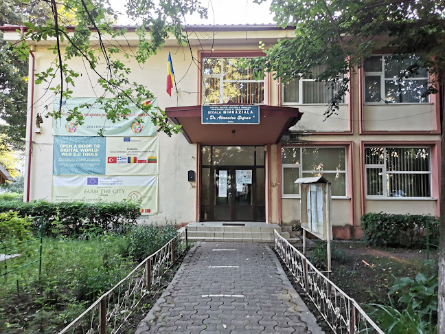 Școala Gimnazială "Dr. Alexandru Șafran"