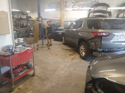 Auto Repair Shop «Canton Auto Service & Auto Body», reviews and photos, 879 Washington St # B, Canton, MA 02021, USA