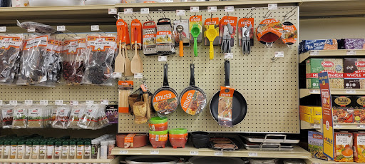 Grocery Store «Food Lion», reviews and photos, 1720 N Croatan Hwy, Kill Devil Hills, NC 27948, USA