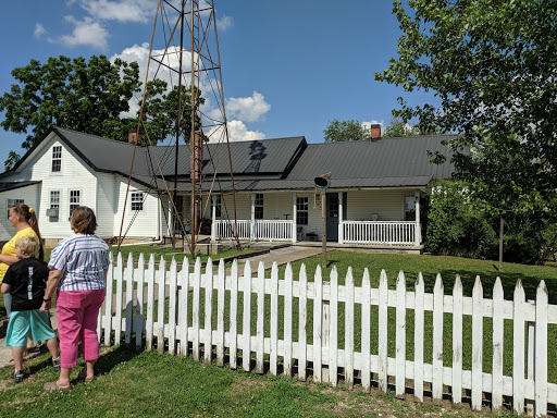 Tourist Attraction «Amish Heritage Farm», reviews and photos, 1016 Brewer Rd, Ethridge, TN 38456, USA