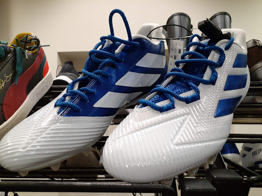 Shoe Store «MJM DESIGNER SHOES», reviews and photos, 5601 Florin Rd #102, Sacramento, CA 95823, USA