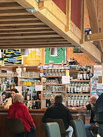 Atmosphère du Restaurant Au Petit Creux à La Riviere - n°1