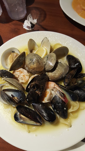 Italian Restaurant «Tutto Bene», reviews and photos, 1050 Pearl St, Brockton, MA 02301, USA