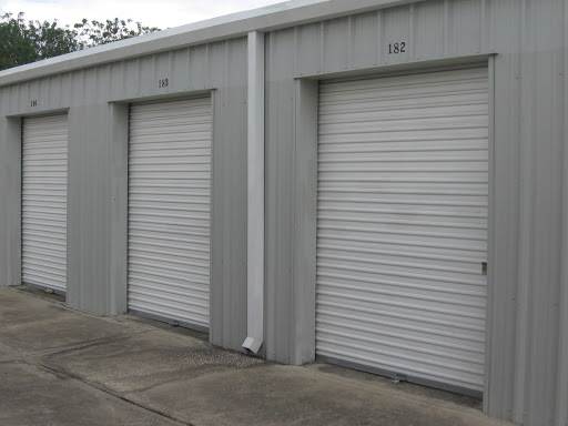 Self-Storage Facility «Lakeside Self Storage», reviews and photos, 720 Ave K SW, Winter Haven, FL 33880, USA