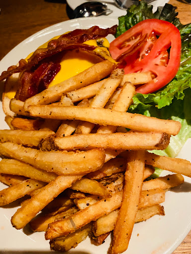 American Restaurant «Clydes of Georgetown», reviews and photos