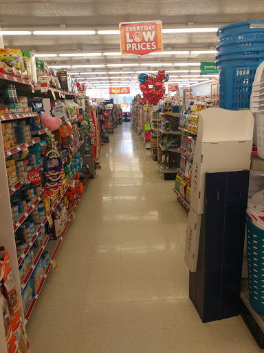 FAMILY DOLLAR, 202 Pittsburgh St, Scottdale, PA 15683, USA, 