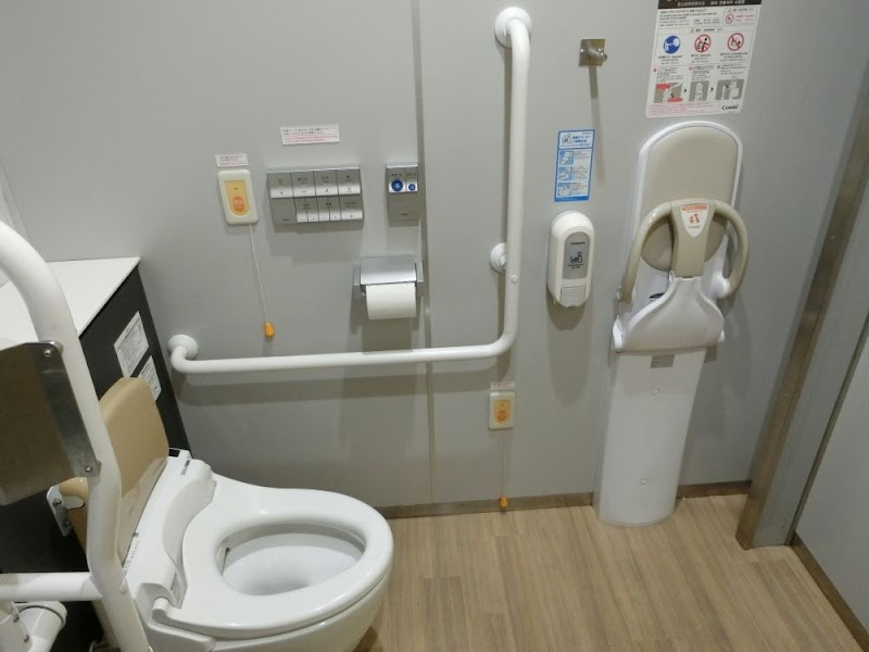 地下鉄泉中央駅 トイレ