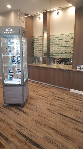 Eye Care Center «Apex Eye - Mason Location», reviews and photos, 6394 Thornberry Ct #810, Mason, OH 45040, USA