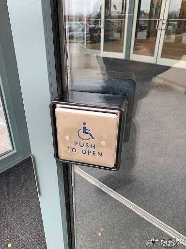 Locksmith «The Flying Locksmiths-Louisville», reviews and photos, 10378 Bluegrass Pkwy, Jeffersontown, KY 40299, USA