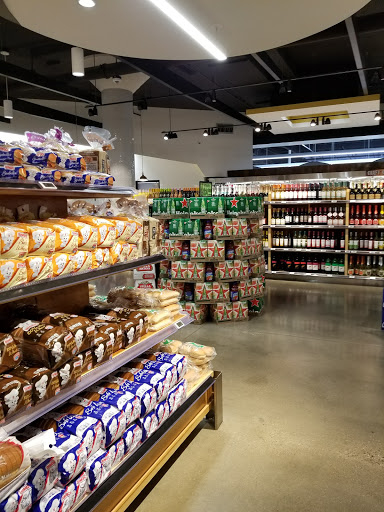 Supermarket «Cermak Fresh Produce», reviews and photos, 4000 W Diversey Ave, Chicago, IL 60639, USA