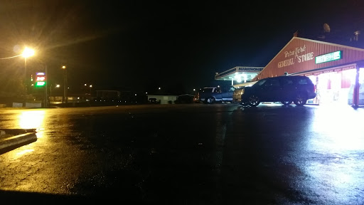 General Store «Barnyard General Stores», reviews and photos, 667 Cedar Grove Rd, Shepherdsville, KY 40165, USA