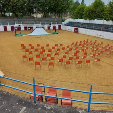Les Arenes de CASTELNAU RIVIERE BASSE à Castelnau-Rivière-Basse