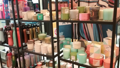 Department Store «Nordstrom Rack Glendale Fashion Center», reviews and photos, 227 N Glendale Ave, Glendale, CA 91206, USA