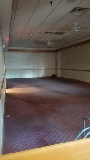 Bowling Alley «Lanes & Games», reviews and photos, 195 Concord Turnpike, Cambridge, MA 02140, USA