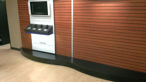 Cell Phone Store «Verizon Authorized Retailer – Cellular Sales», reviews and photos, 900 N Coit Rd #2720, Richardson, TX 75080, USA