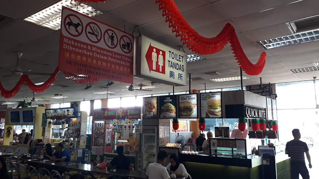 Yong Peng Coffee Shop (Coaches Rest Point)