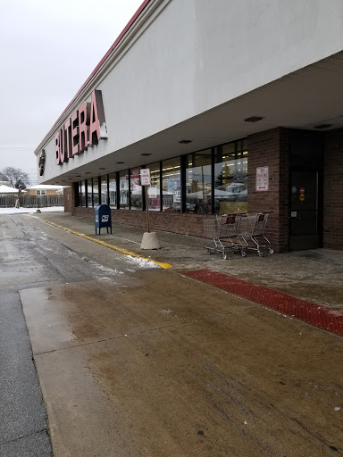 Grocery Store «Butera Market», reviews and photos, 4411 N Cumberland Ave, Norridge, IL 60706, USA