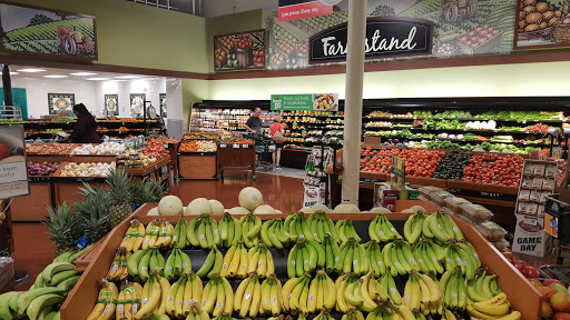 Supermarket «Farm Fresh», reviews and photos, 353 Chatham Dr, Newport News, VA 23602, USA