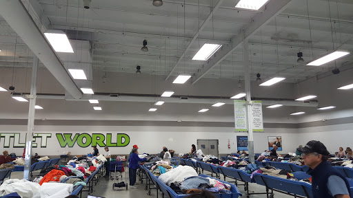 Thrift Store «Goodwill Outlet World», reviews and photos, 3155 S Platte River Dr, Englewood, CO 80110, USA