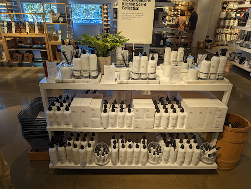 Furniture Store «Crate and Barrel», reviews and photos, 301 Santana Row, San Jose, CA 95128, USA