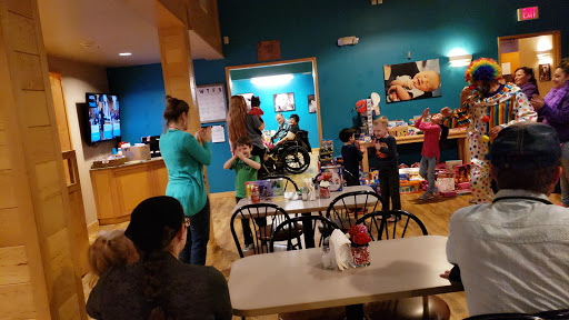 Charity «Ronalds McDonalds House Fort Worth», reviews and photos