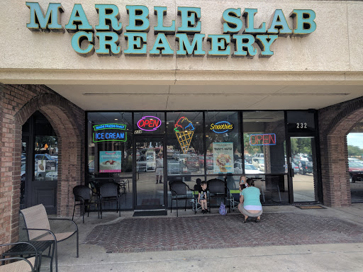 Marble Slab Creamery, 780 E Road to Six Flags St #234, Arlington, TX 76011, USA, 