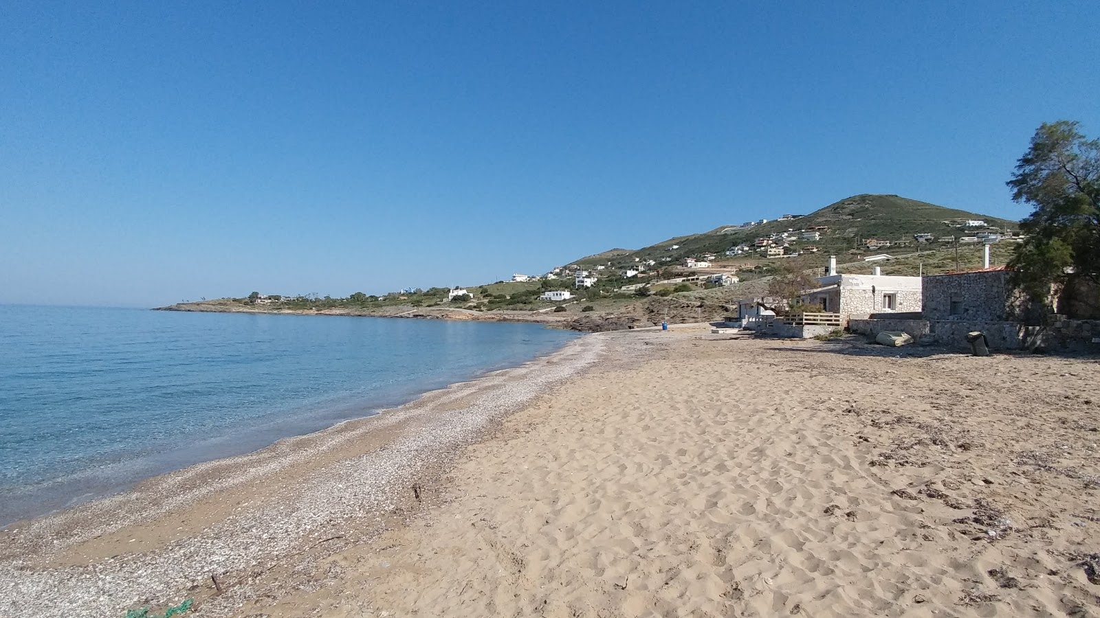 Foto di Pefka Beach area servizi