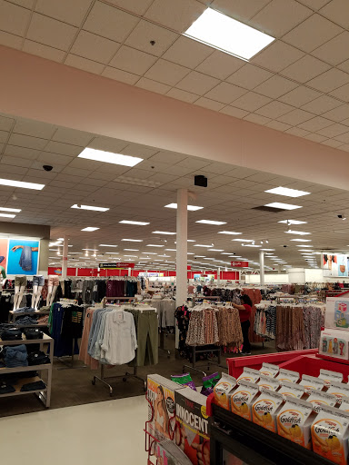 Department Store «Target», reviews and photos, 1800 W Empire Ave, Burbank, CA 91504, USA