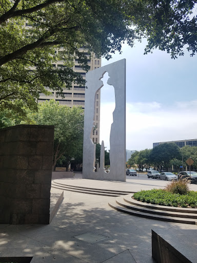 Park «Burnett Park», reviews and photos, 501 W 7th St, Fort Worth, TX 76102, USA