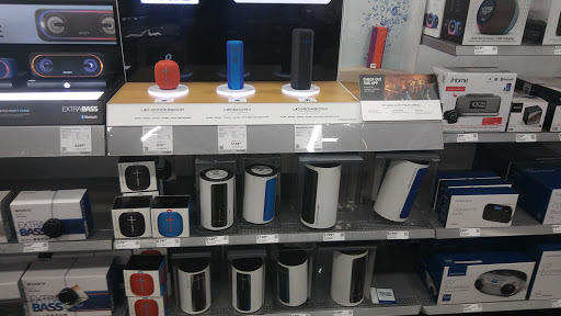 Electronics Store «Best Buy», reviews and photos, 12909 Shops Pkwy, Bee Cave, TX 78738, USA