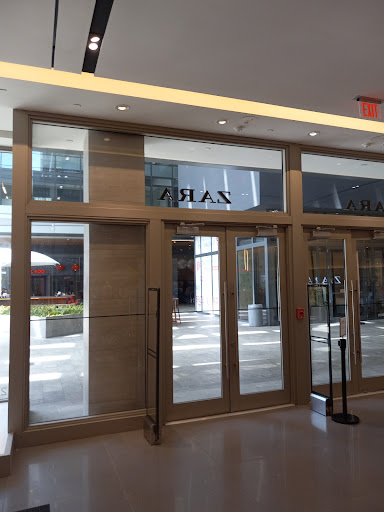 Cell Phone Store «Apple Brickell City Centre», reviews and photos, 701 S Miami Ave, Miami, FL 33130, USA