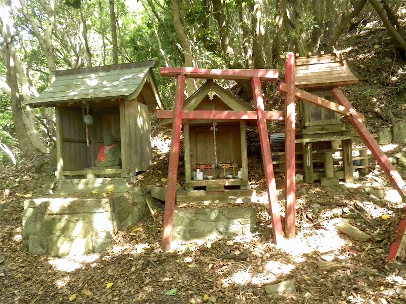 稲荷神社